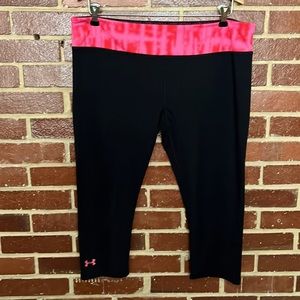 Under Armour cropped workout pants, XL